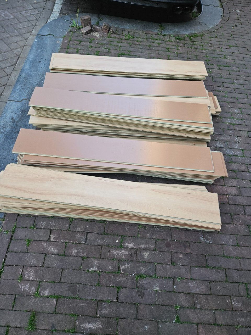 Floor, very good condition