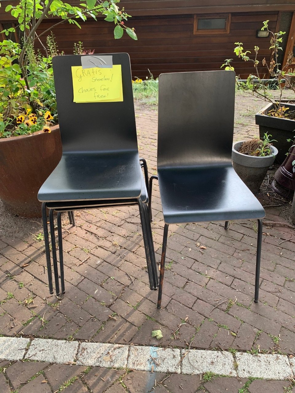 4 free chairs