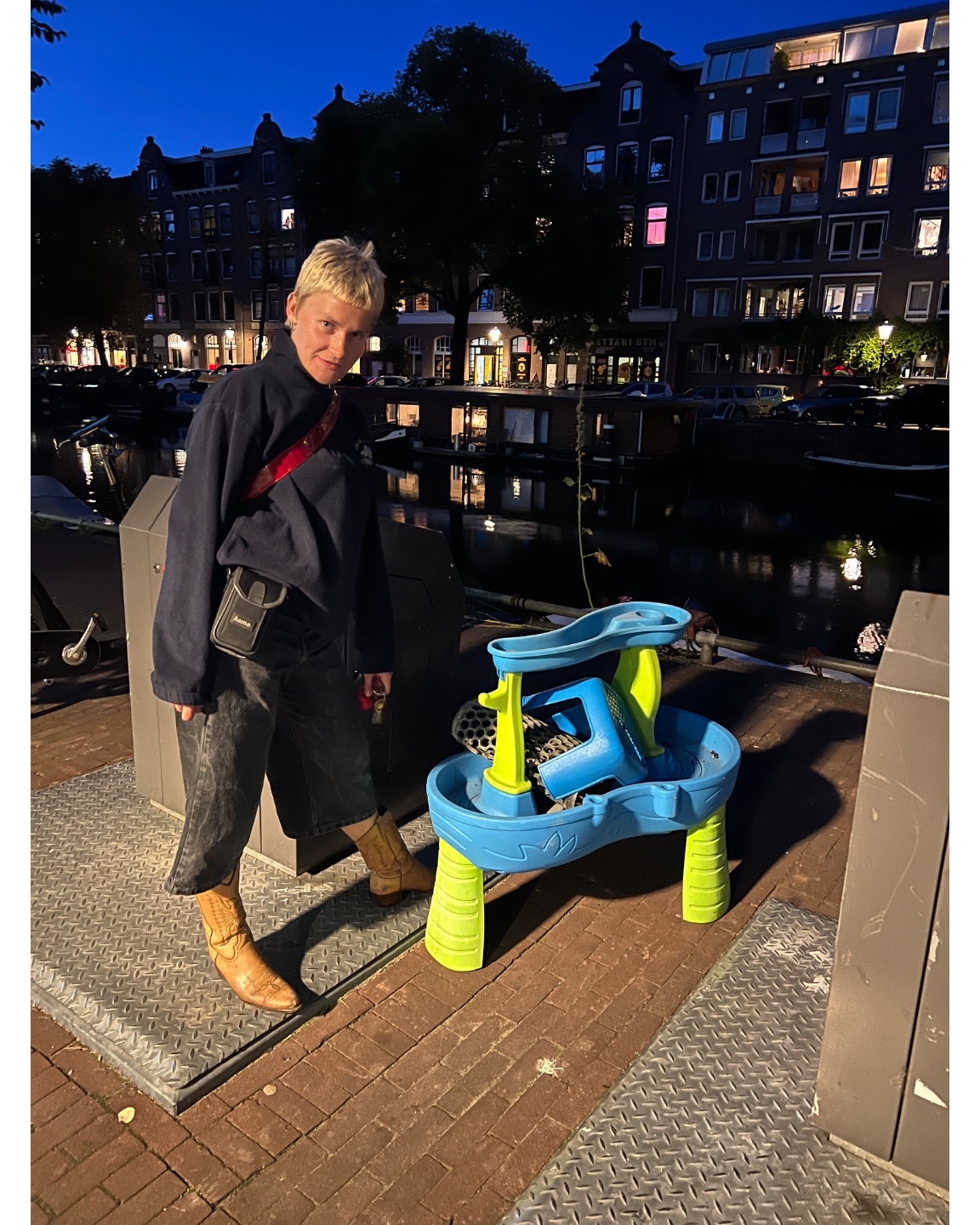 Super duper cool water toy