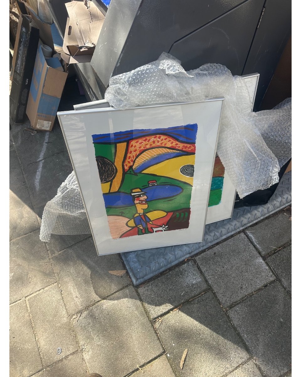 Mooie schilderijen! Staan er nog twee in een soortgelijke stijl.