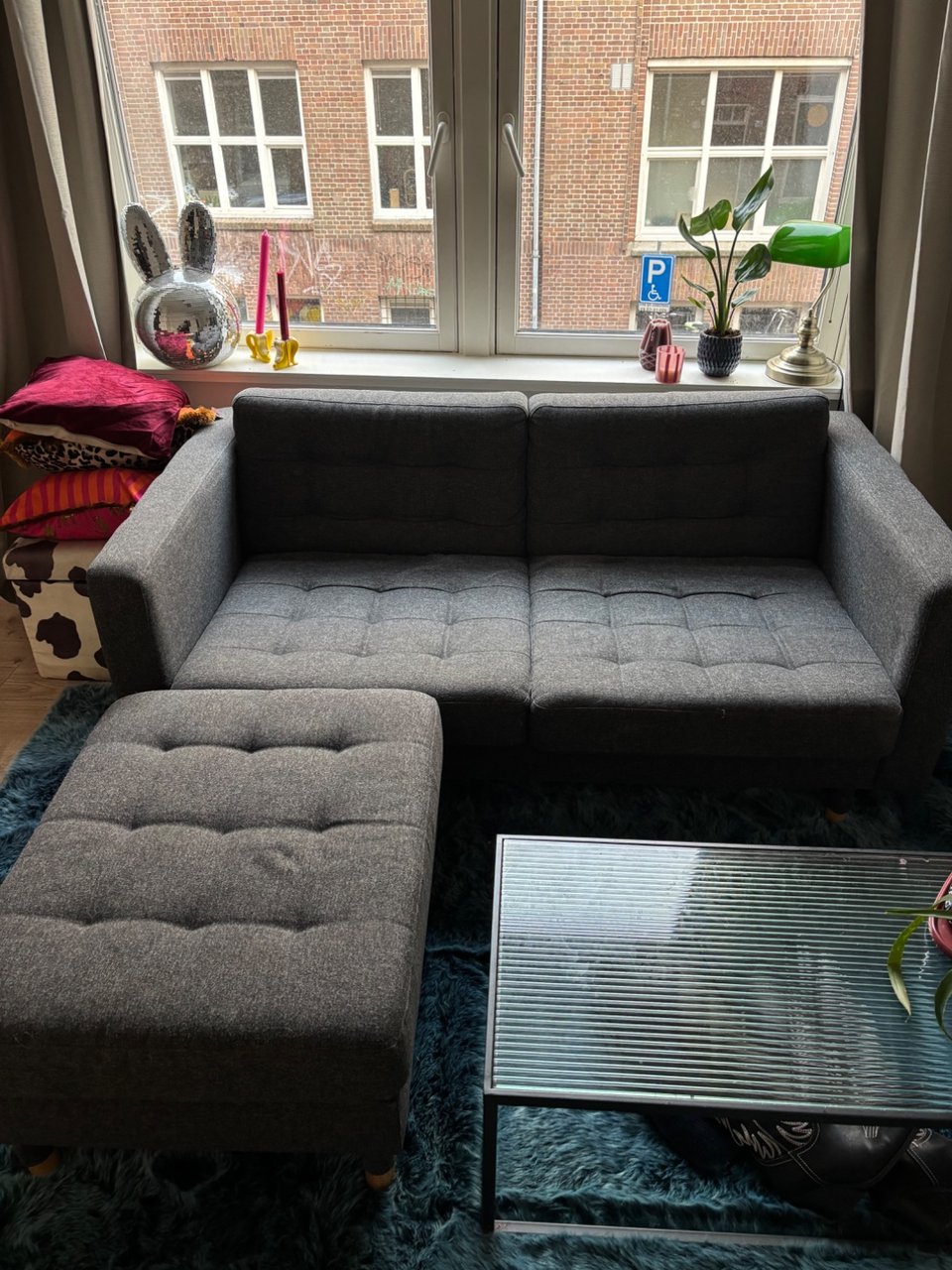 This great couch + extension cushion is available! Without the small pillows. :) DM me for more info!