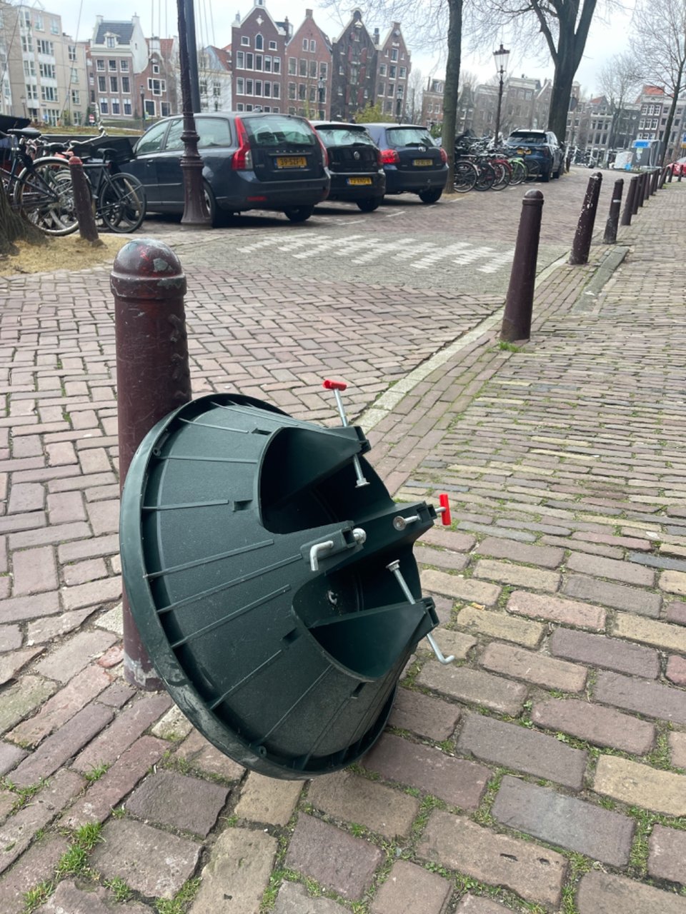 Christmas tree holder, for a big boy