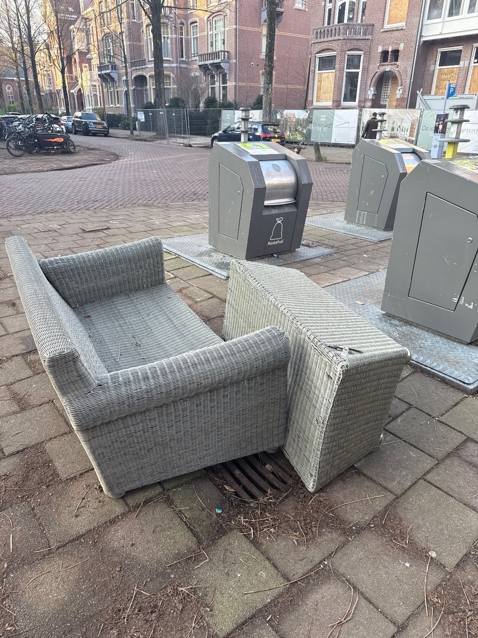 Outdoor bench and ottoman