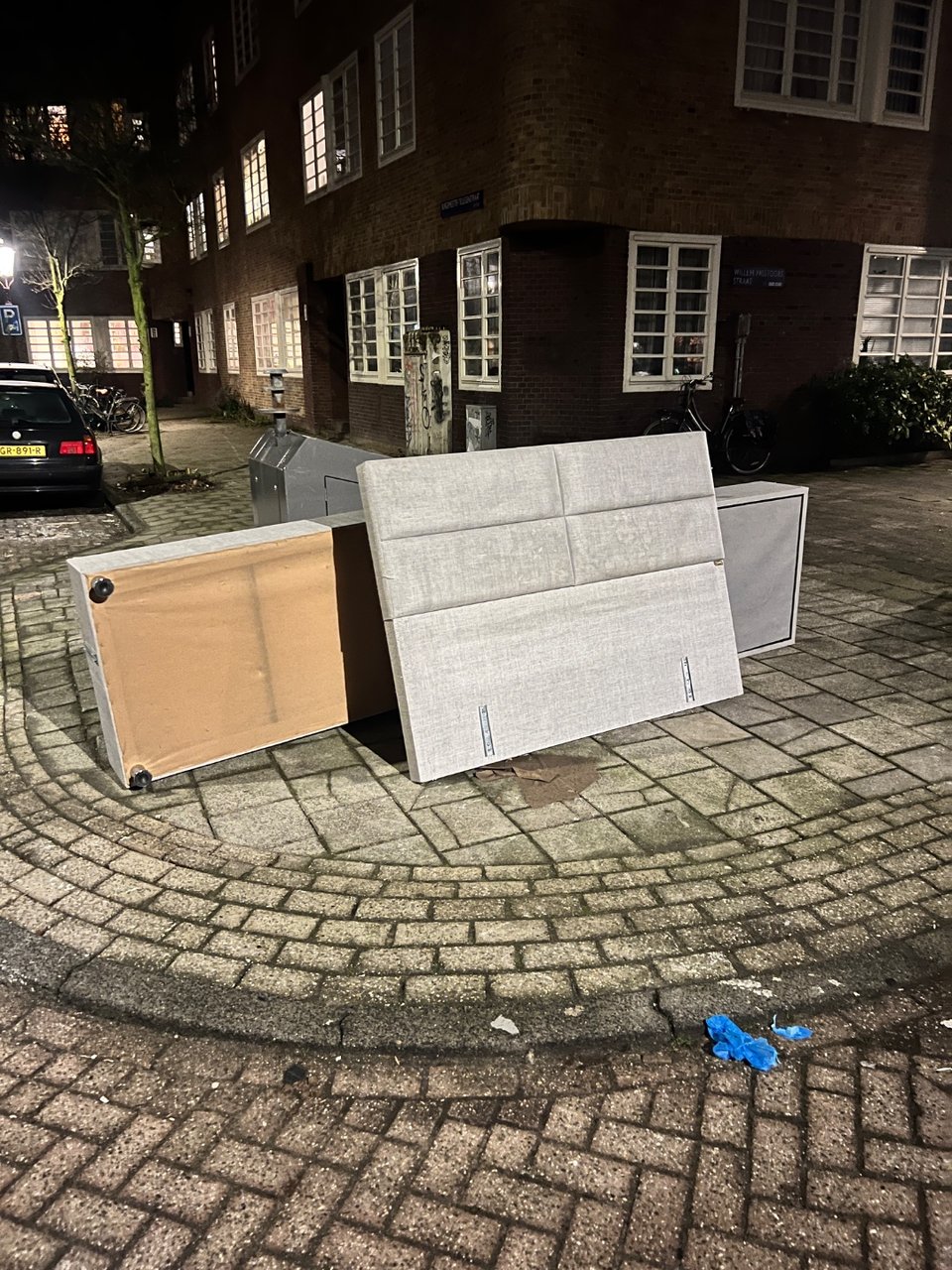 Head board and bed frame