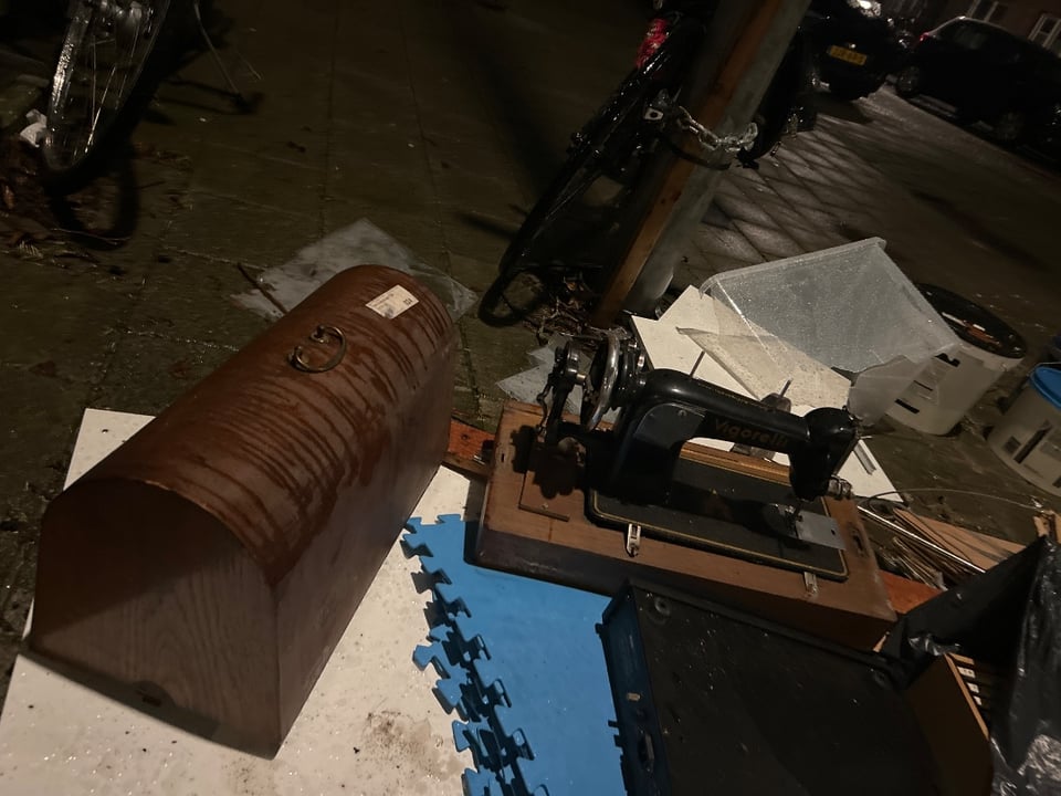 Ouderwets naaimachine van vigorelli