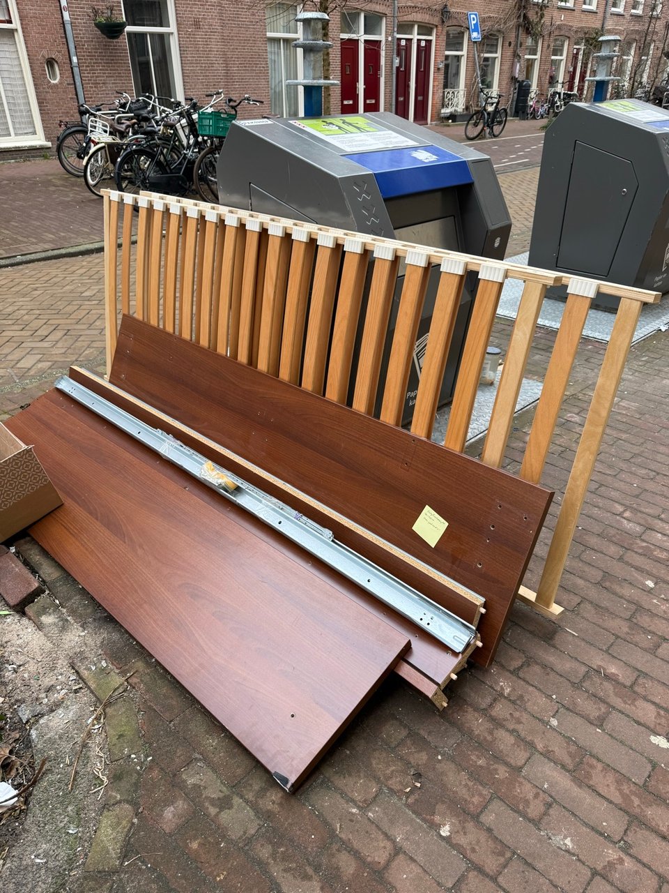 Fully functioning bed 160 x 200 cm