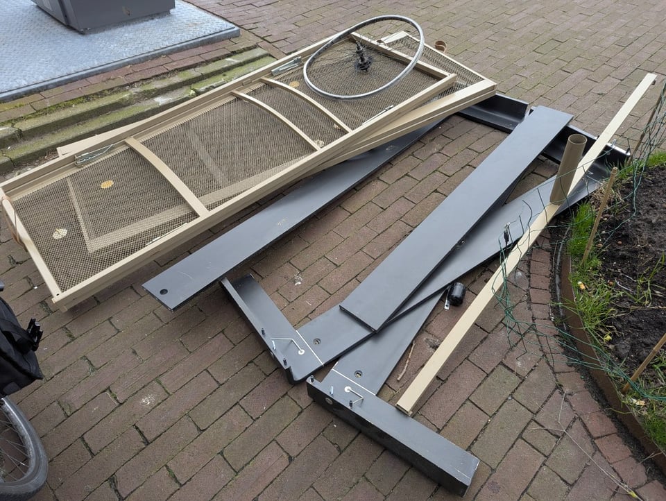 Auping Auronde bed, lag hier om 13:30