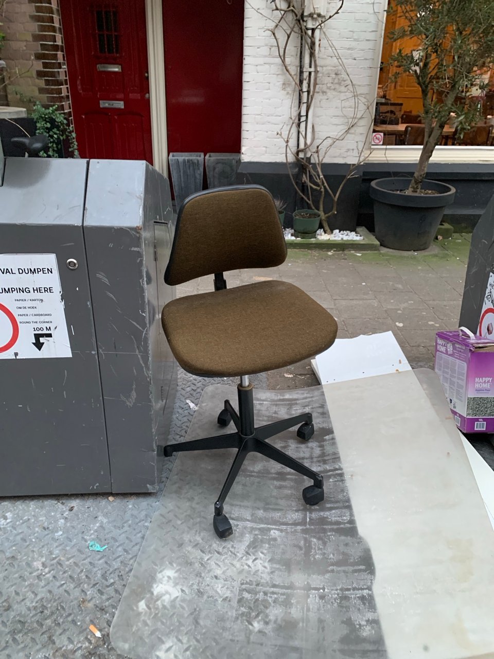 One wheel is missing