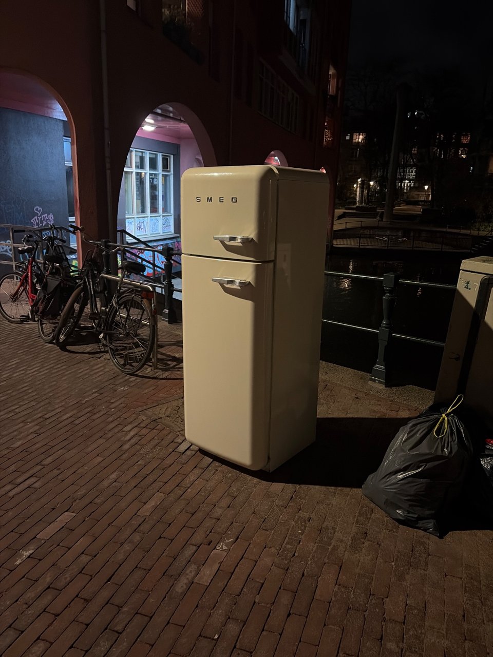 SMEG, weet niet of ie werkt