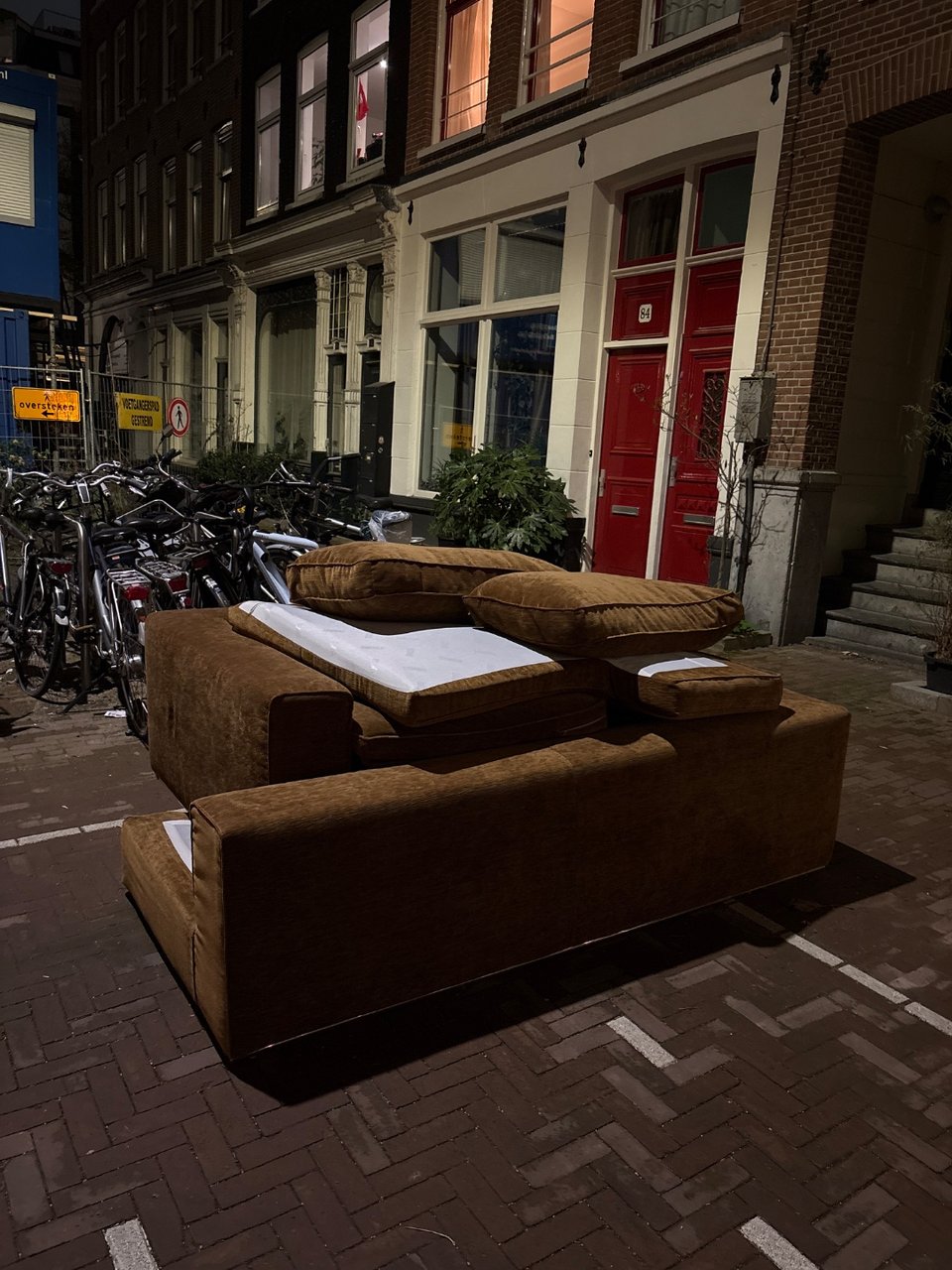 Insane condition sofa!!