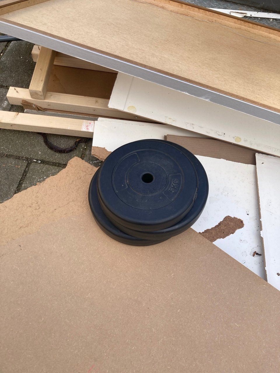 Weights. 7.5 and 5 kilo