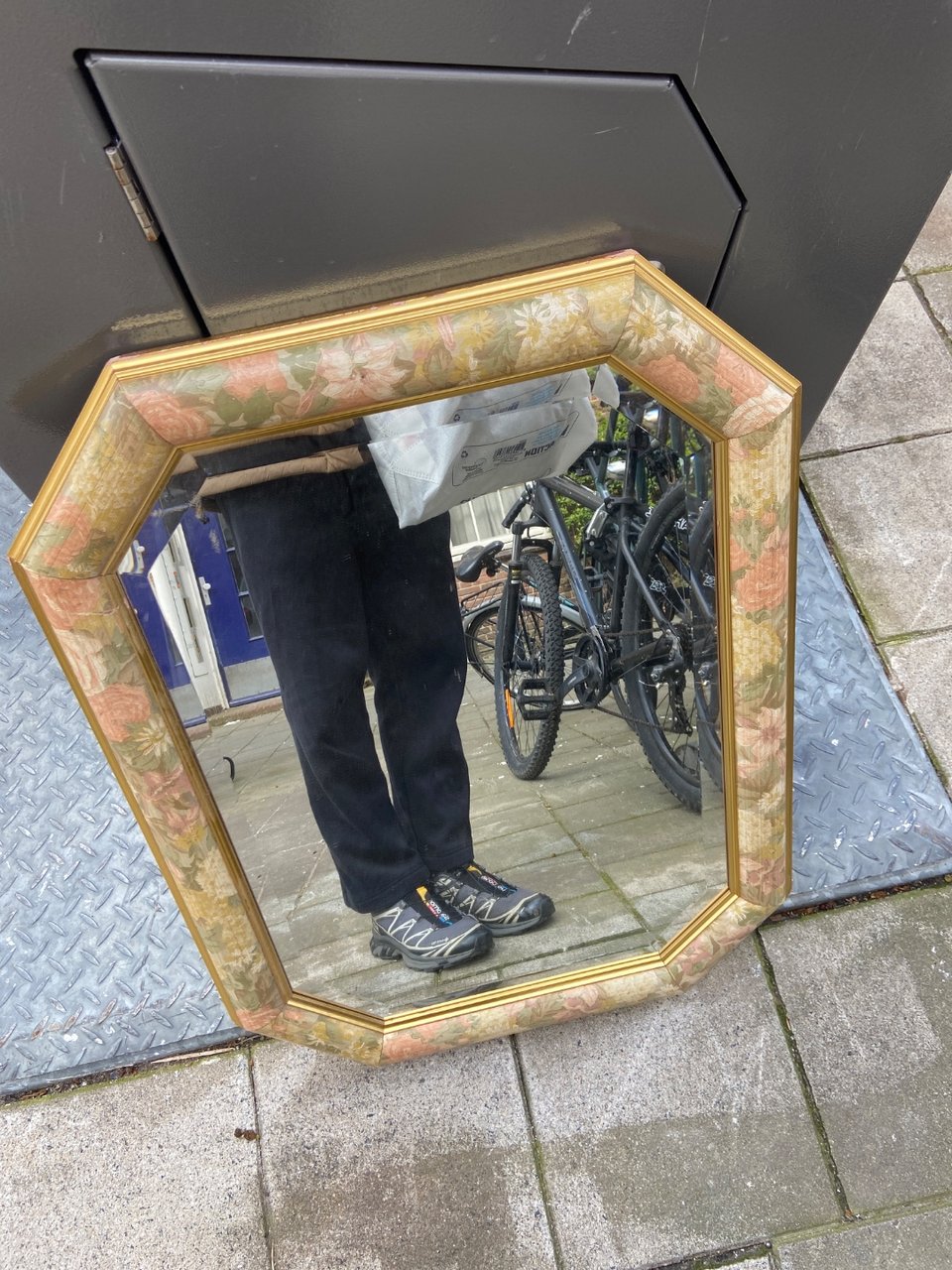 Spiegel in goeie staat