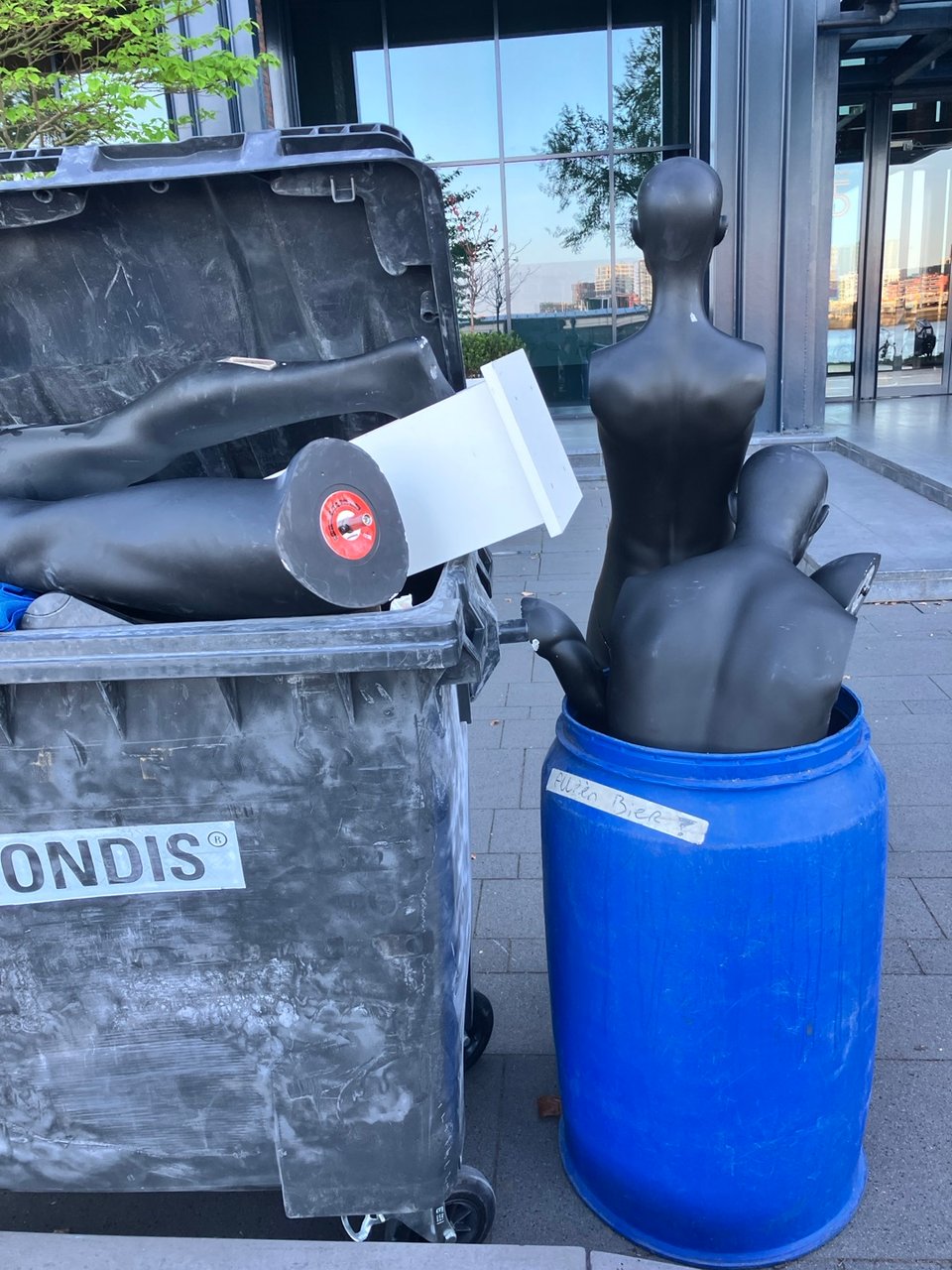Mannequins