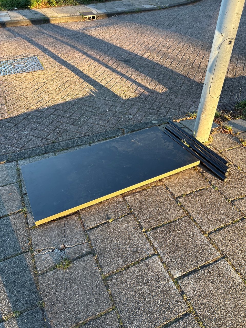 IKEA table
