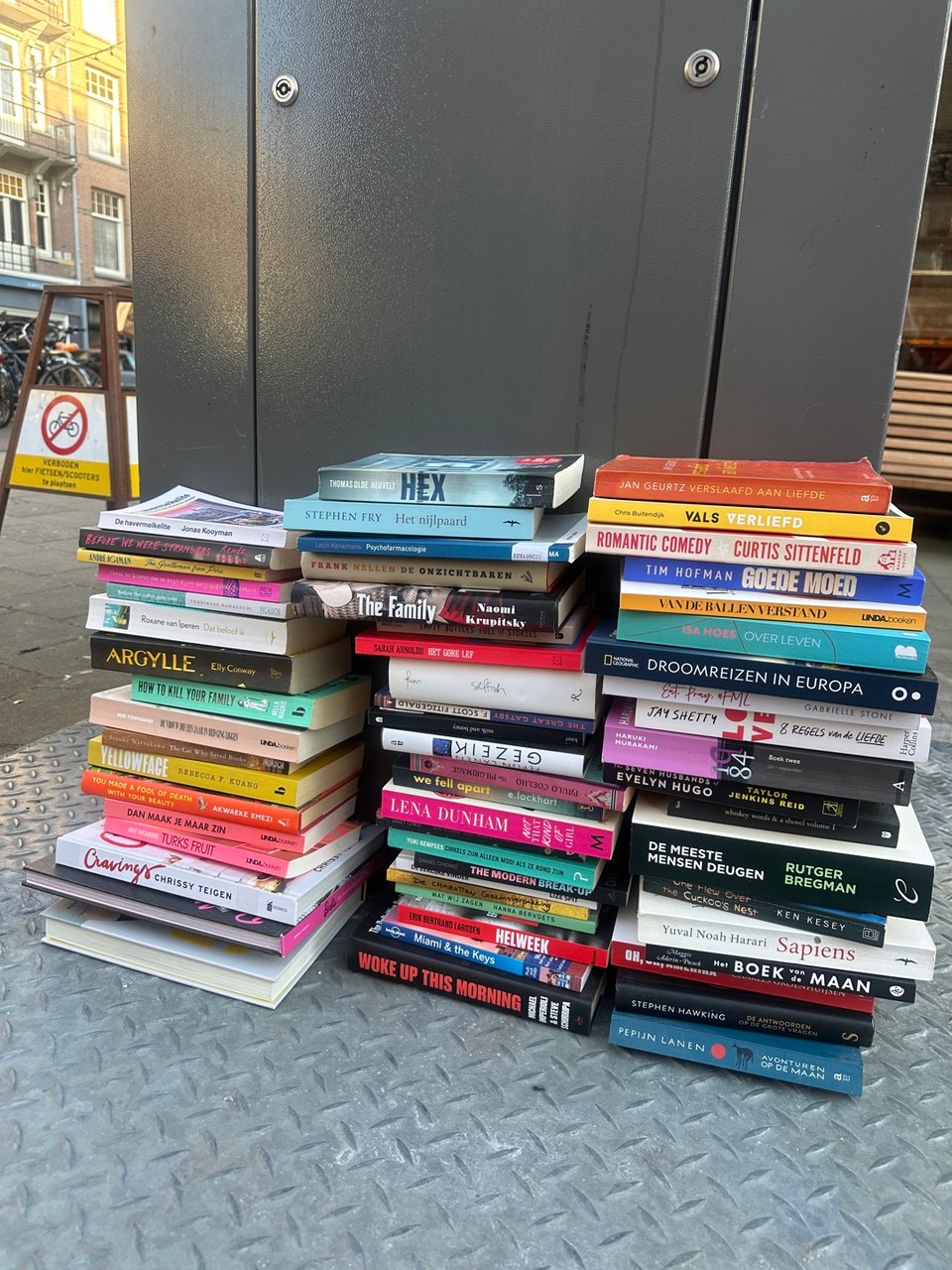 Collection of books
Dutch and English