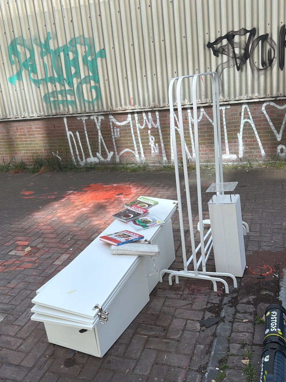 3x clothing rack, cookbooks, ikea doors (?)
