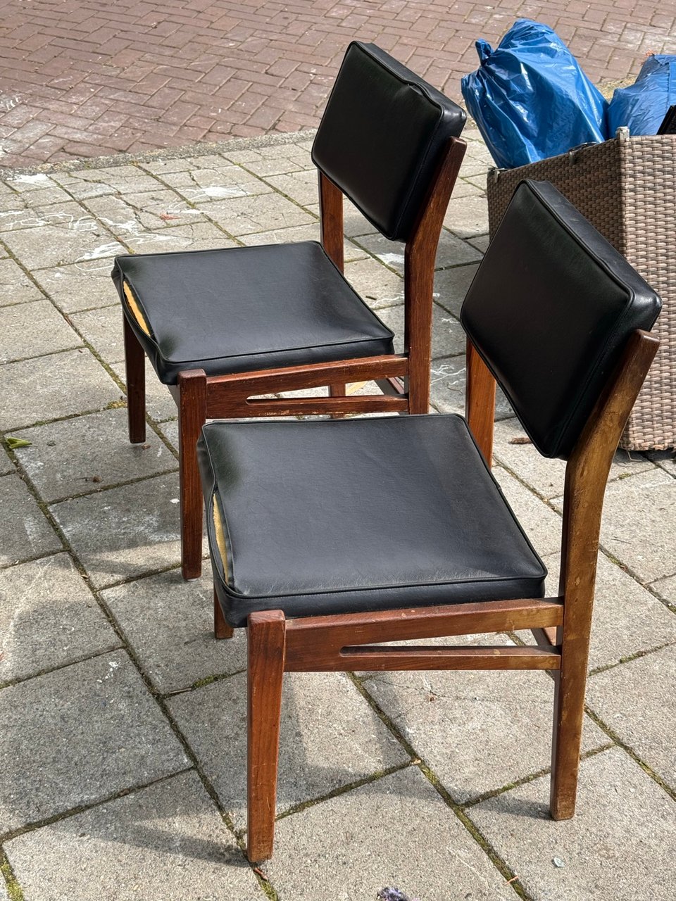 2 vintage wooden chairs