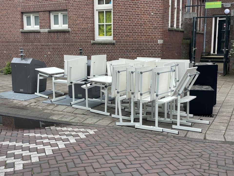 Kinder teken tafels